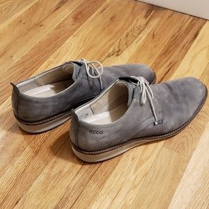 Ecco suede shoes gray